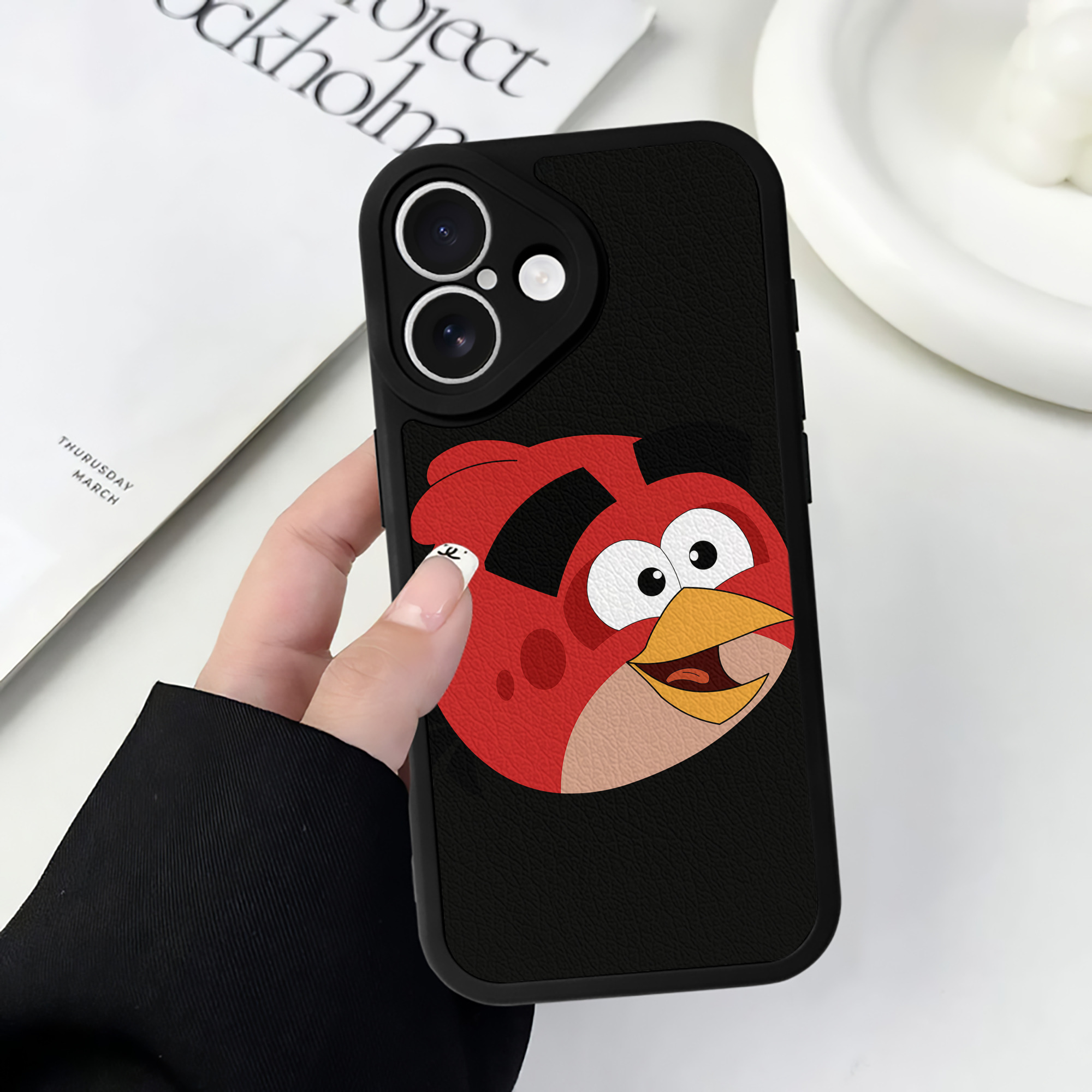 （画像用） Angry Birds アングリーバード 【iPhone 16シリーズ対応】シリコンスマホケース（レザー調） 材質：シリコン